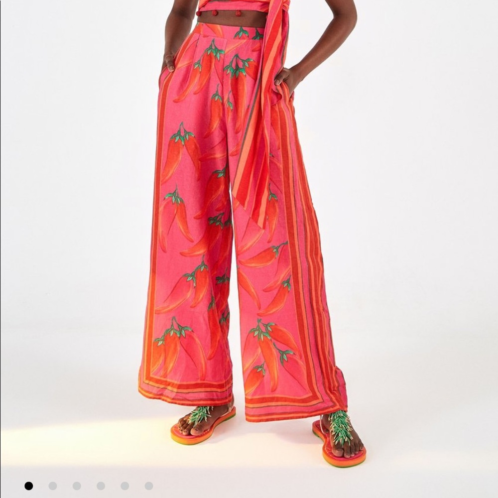 FARM RIO SIZE L PEPPER PANTS *SO CUTE*